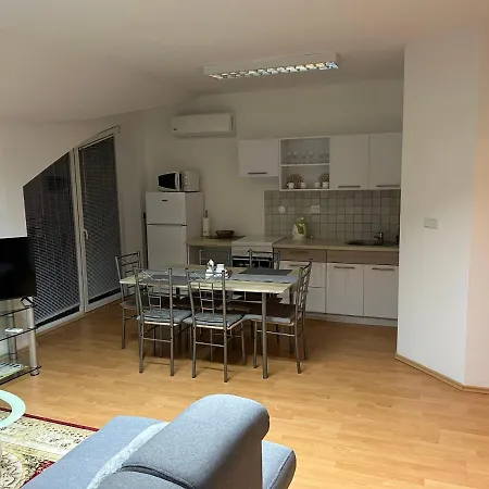 Apartmán Konde A Dunajska Streda