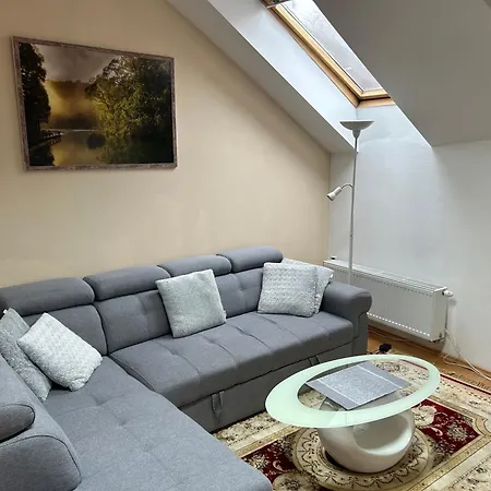 Konde A Apartament Dunajská Streda