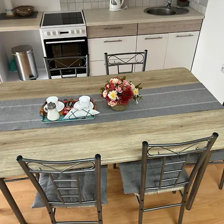 Konde A Apartament *