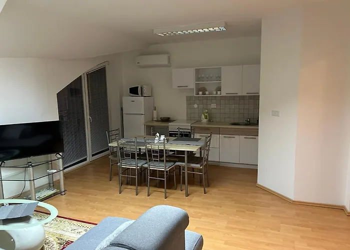 Appartement Konde A Dunajská Streda